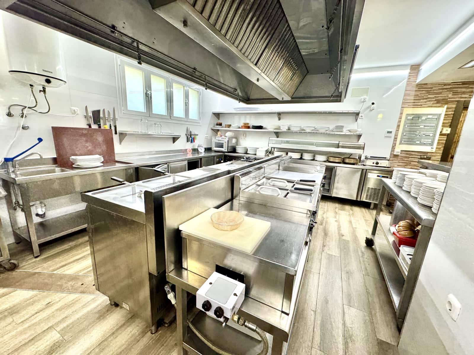 11 soverom Restaurant/Bar til salgs i Roquetas de Mar - € 863 000 (Ref: 9190707)