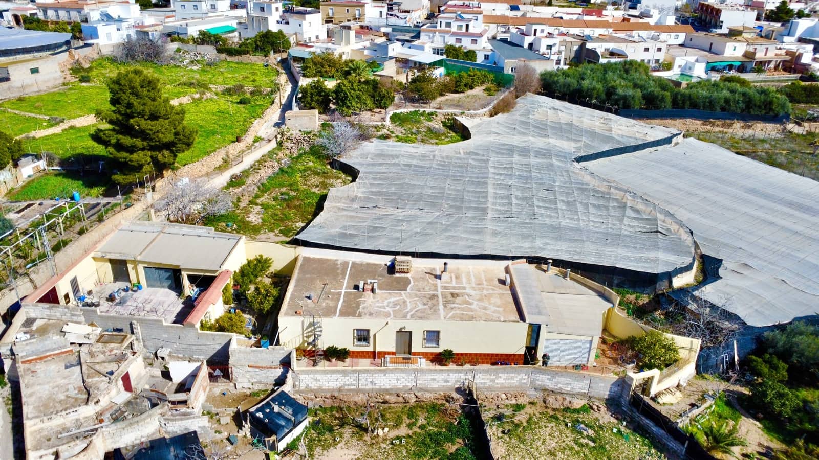 5 bedroom Finca/Country House for sale in Dalias with garage - € 298,000 (Ref: 9190711)