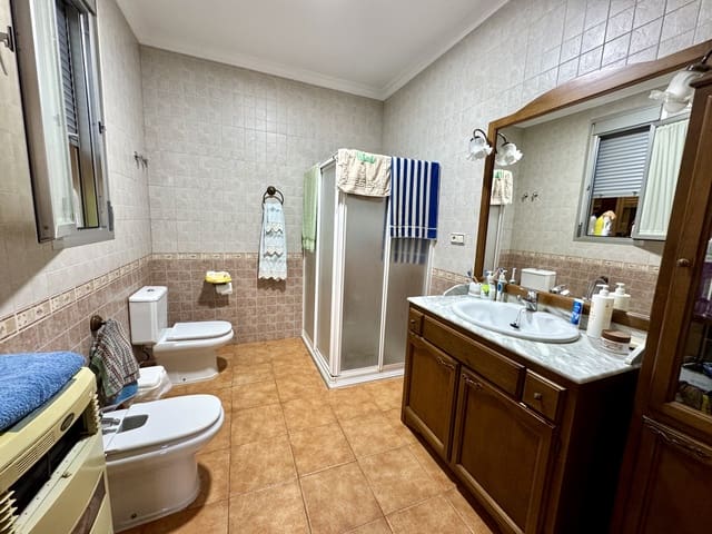 5 makuuhuone Maalaistalo myytävänä paikassa Dalías mukana 
autotalli - 298 000 € (Ref: 9190711)