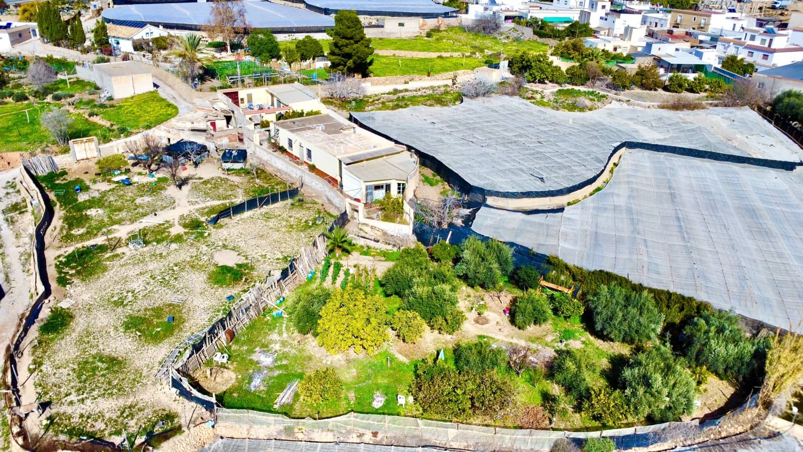 5 bedroom Finca/Country House for sale in Dalias with garage - € 298,000 (Ref: 9190711)