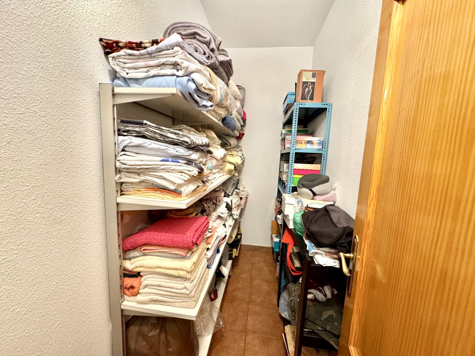 5 bedroom Finca/Country House for sale in Dalias with garage - € 298,000 (Ref: 9190711)