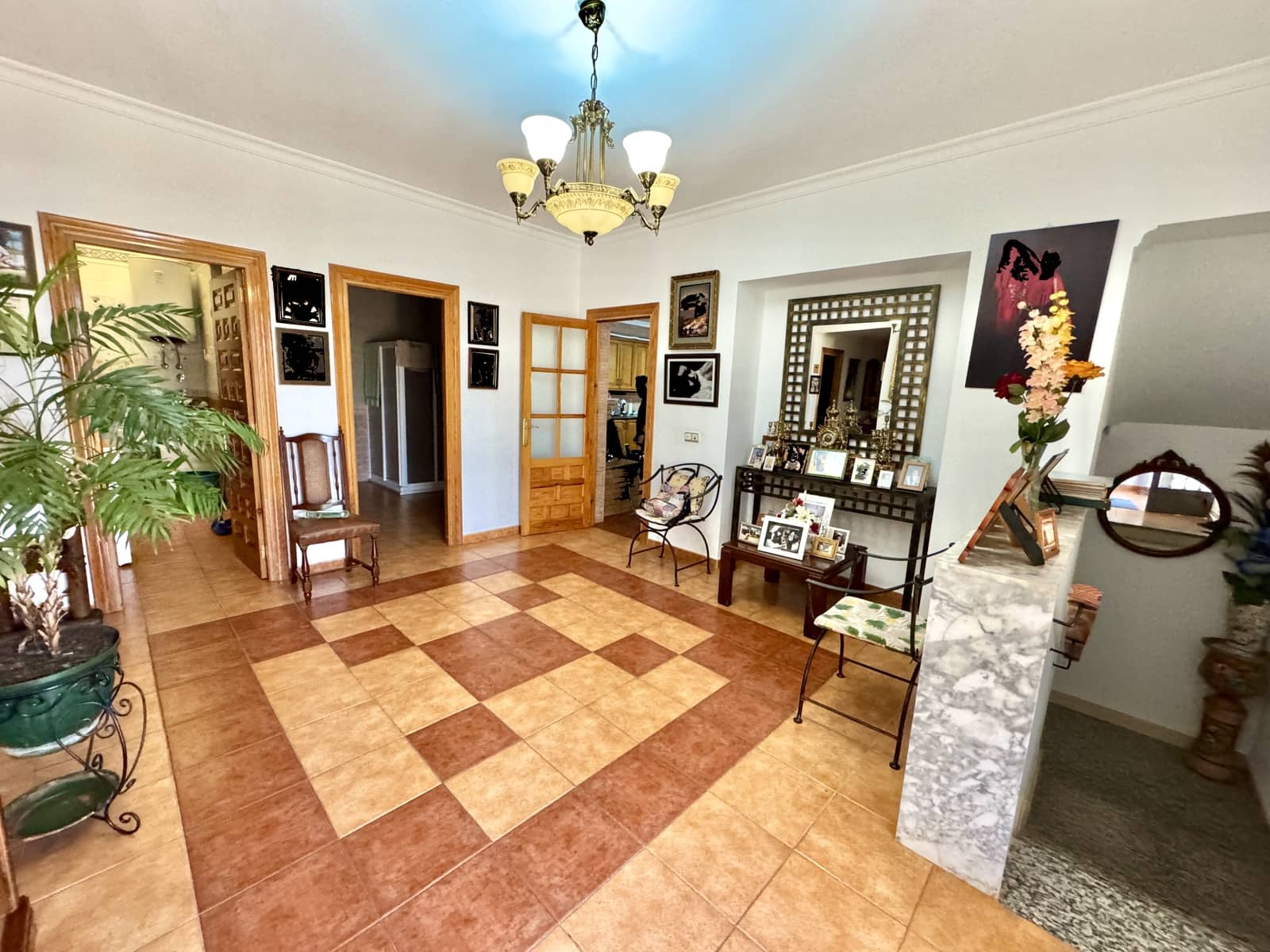 5 bedroom Finca/Country House for sale in Dalias with garage - € 298,000 (Ref: 9190711)