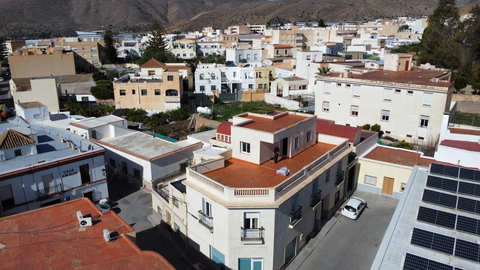5 bedroom Townhouse for sale in Dalias with garage - € 240,000 (Ref: 9190712)