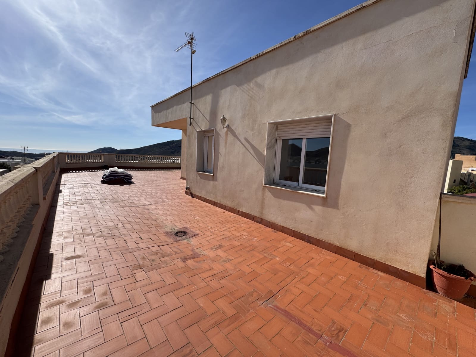 5 bedroom Townhouse for sale in Dalias with garage - € 240,000 (Ref: 9190712)