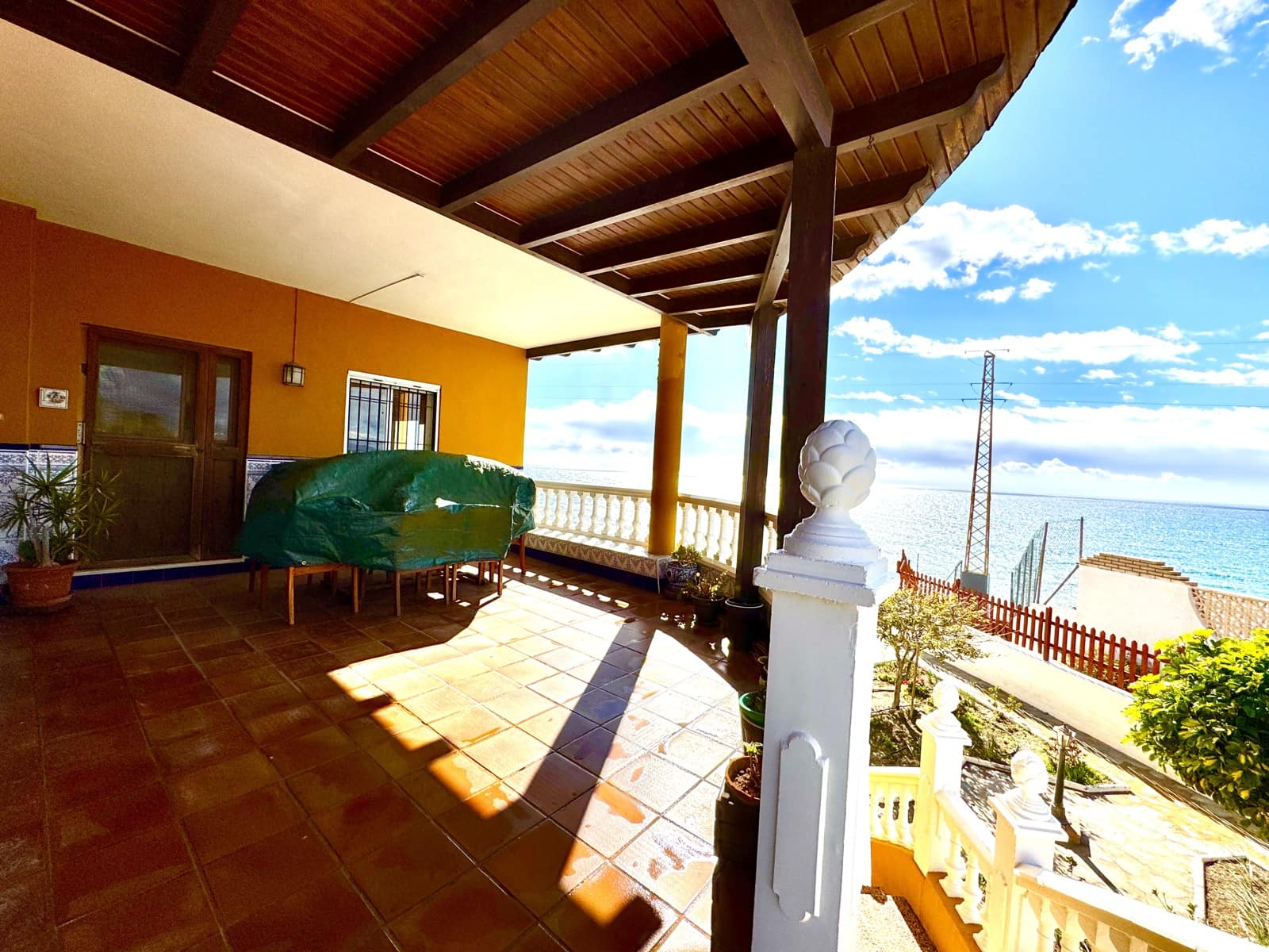 4 soveværelse Villa til salg i Adra med swimmingpool garage - € 535.000 (Ref: 9190715)