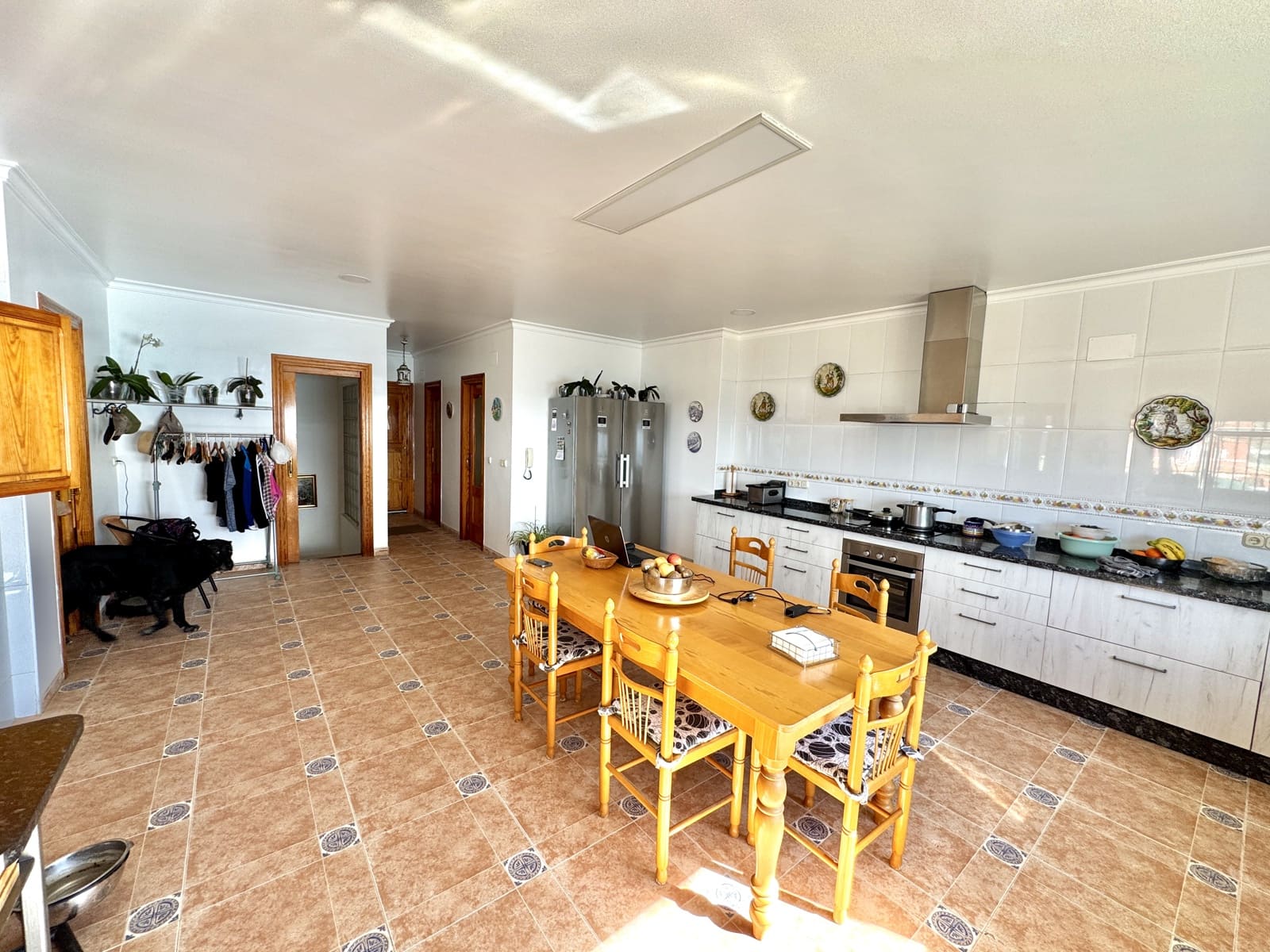 4 soveværelse Villa til salg i Adra med swimmingpool garage - € 535.000 (Ref: 9190715)