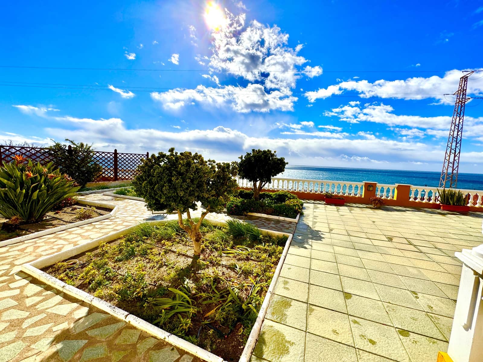 4 soveværelse Villa til salg i Adra med swimmingpool garage - € 535.000 (Ref: 9190715)