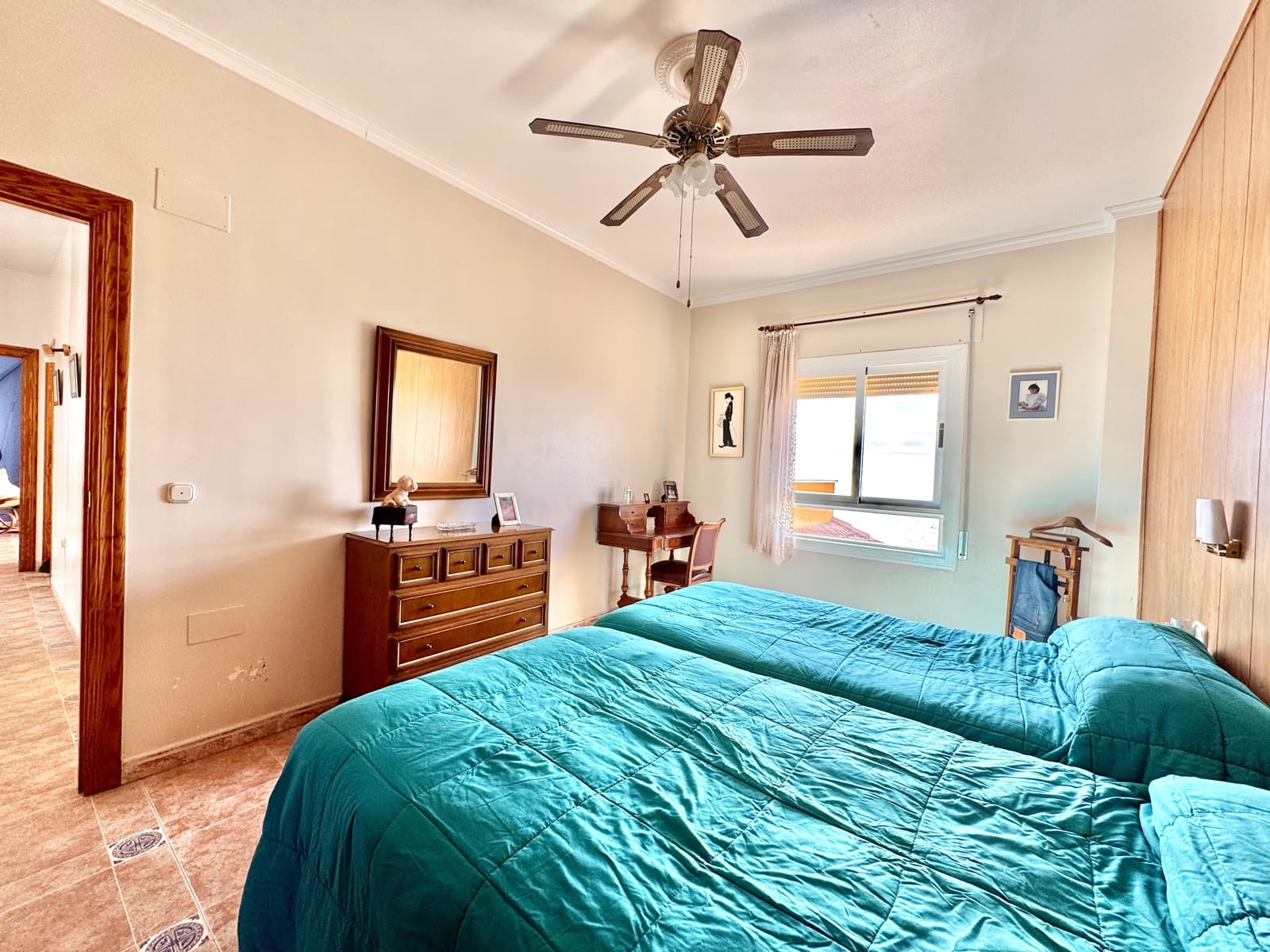 4 soveværelse Villa til salg i Adra med swimmingpool garage - € 535.000 (Ref: 9190715)