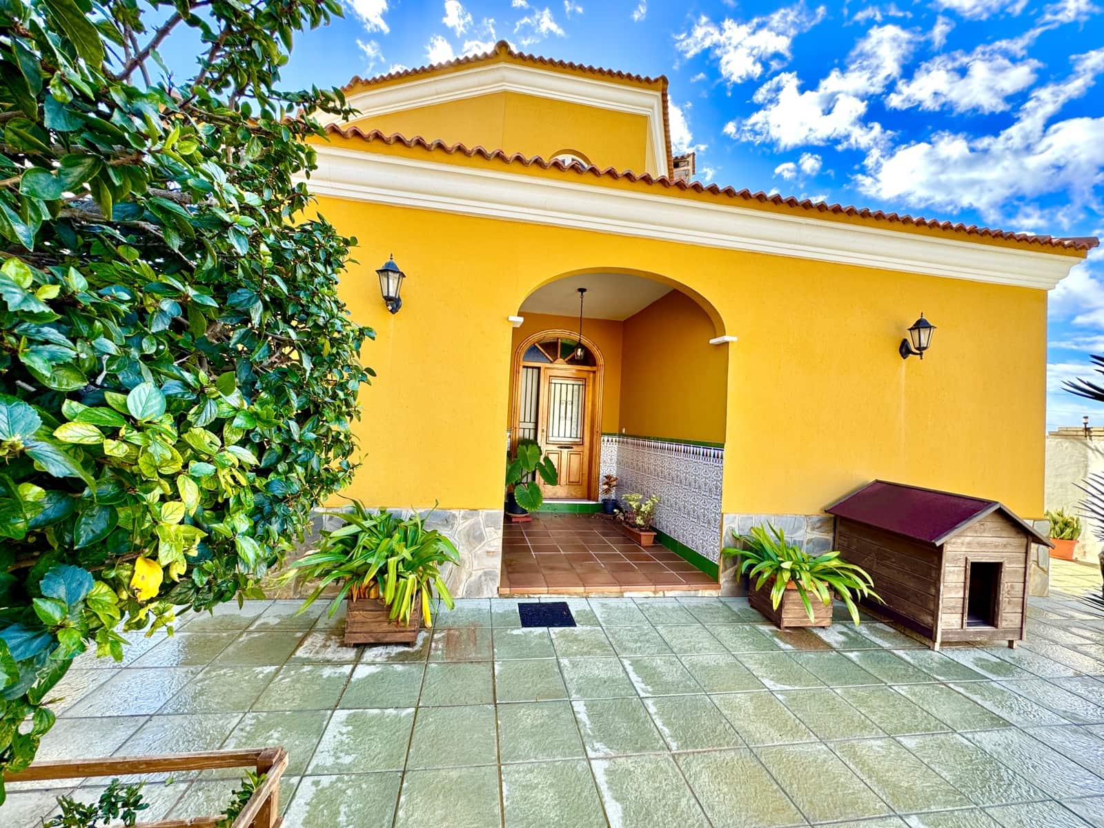 4 soveværelse Villa til salg i Adra med swimmingpool garage - € 535.000 (Ref: 9190715)