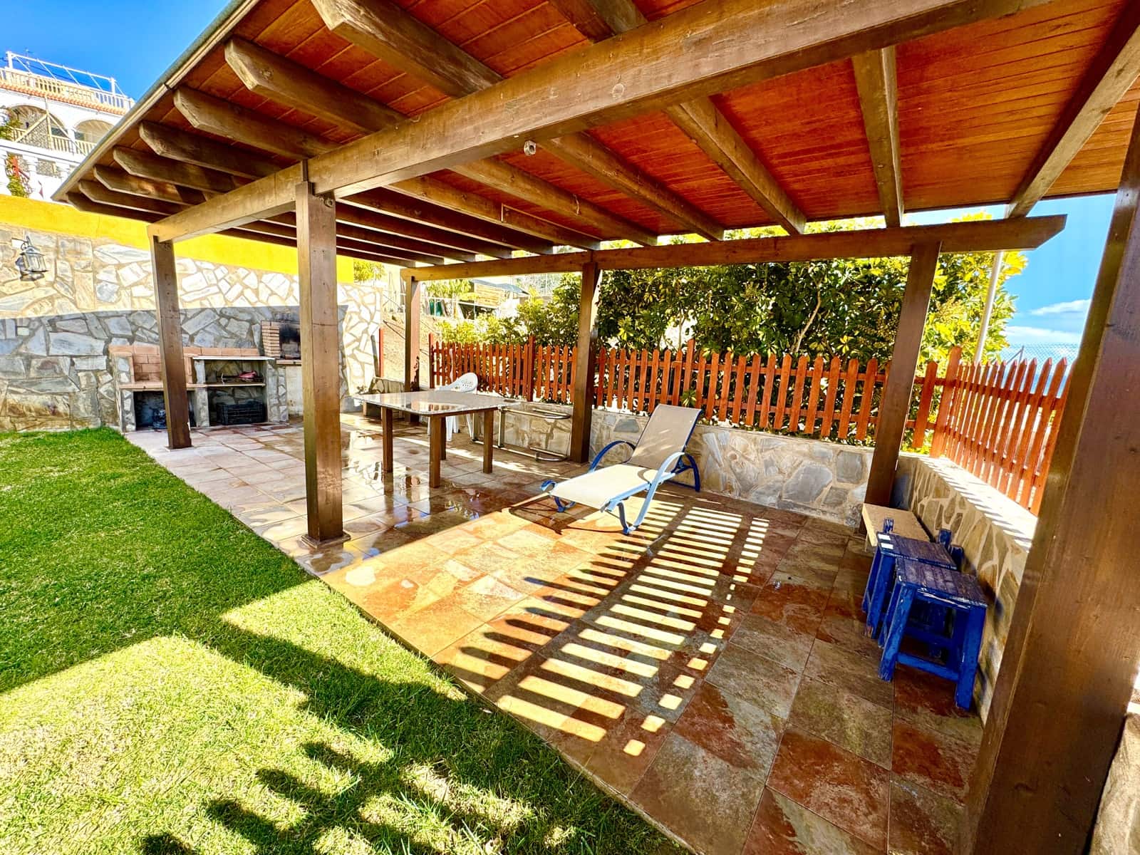 4 soveværelse Villa til salg i Adra med swimmingpool garage - € 535.000 (Ref: 9190715)