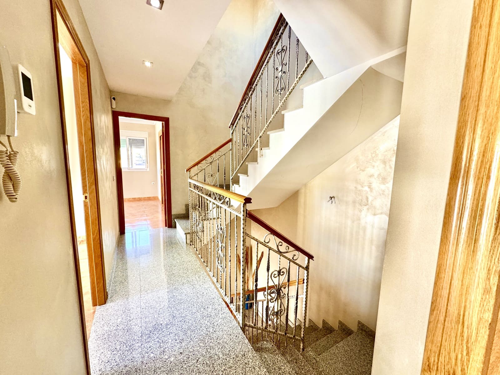 3 soveværelse Byhus til salg i Adra med garage - € 156.500 (Ref: 9190716)