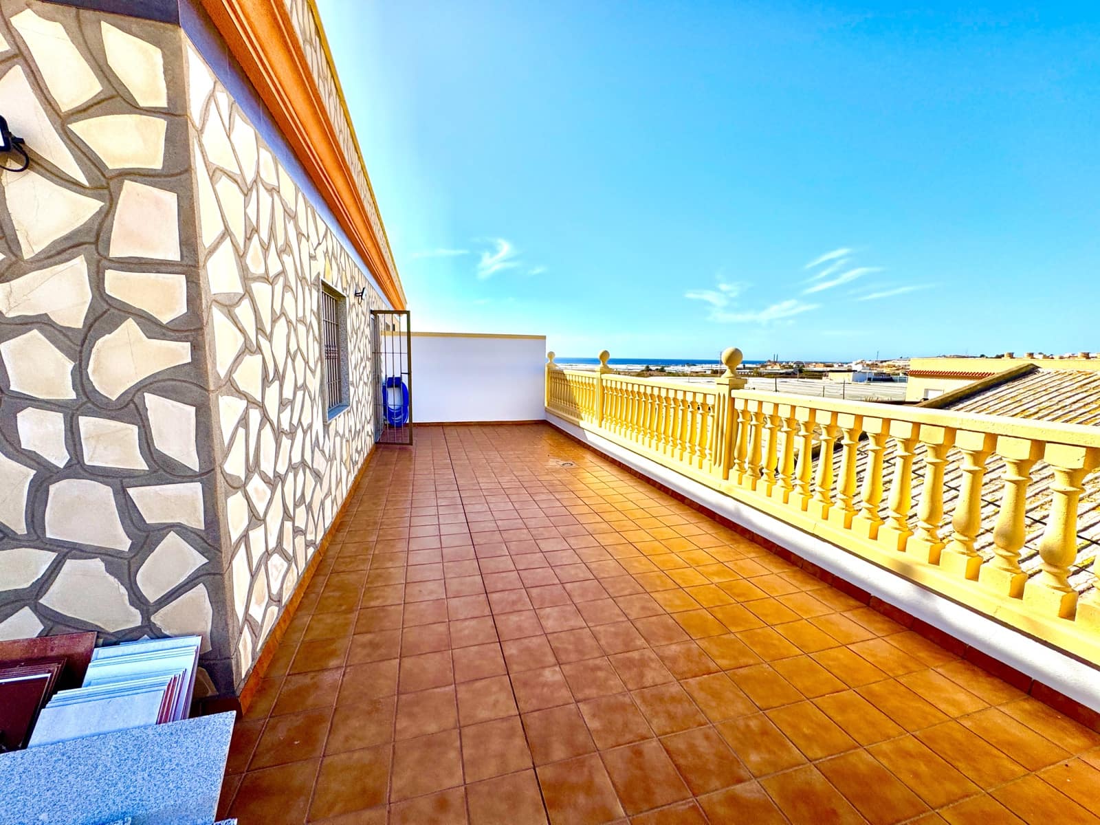 3 soveværelse Byhus til salg i Adra med garage - € 156.500 (Ref: 9190716)