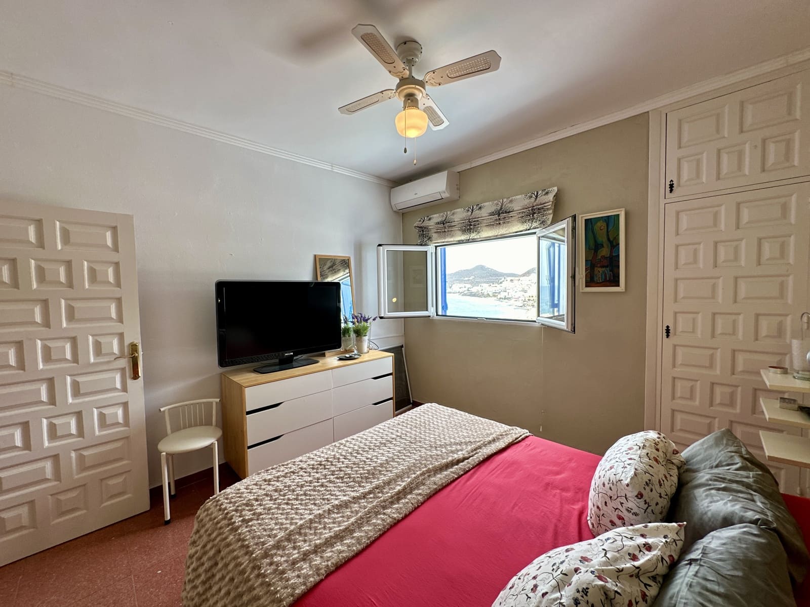 5 soverom Villa til salgs i San Jose med svømmebasseng garasje - € 990 000 (Ref: 9190717)