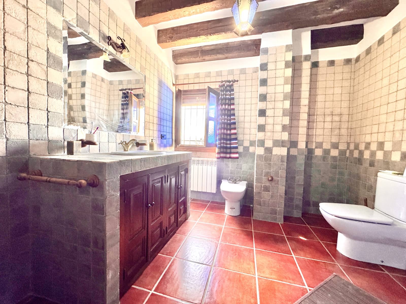 10 camera da letto Finca/Casa di Campagna in vendita in Juviles con garage - 359.000 € (Rif: 9190718)