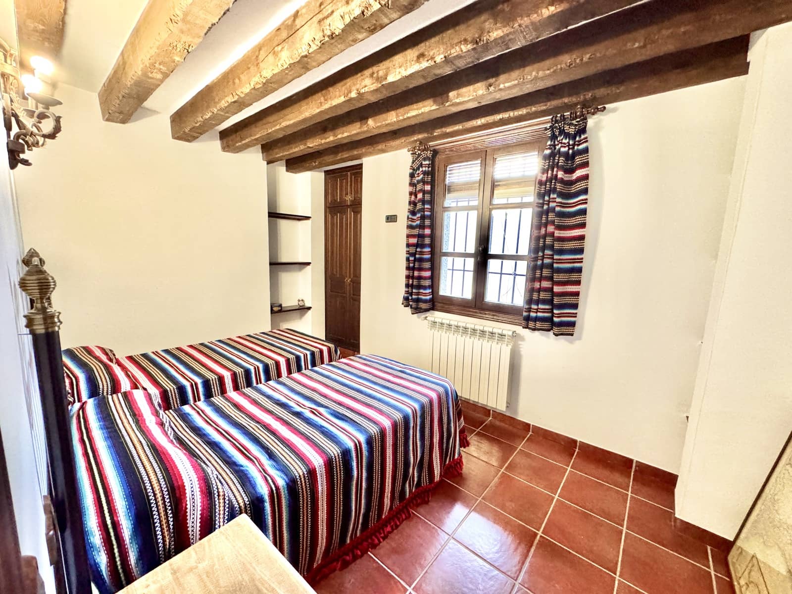 10 camera da letto Finca/Casa di Campagna in vendita in Juviles con garage - 359.000 € (Rif: 9190718)