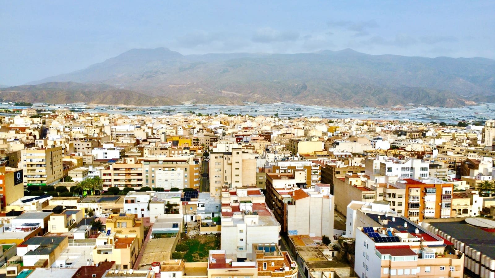 4 quarto Casa em Banda para venda em El Ejido com garagem - 193 900 € (Ref: 9191366)