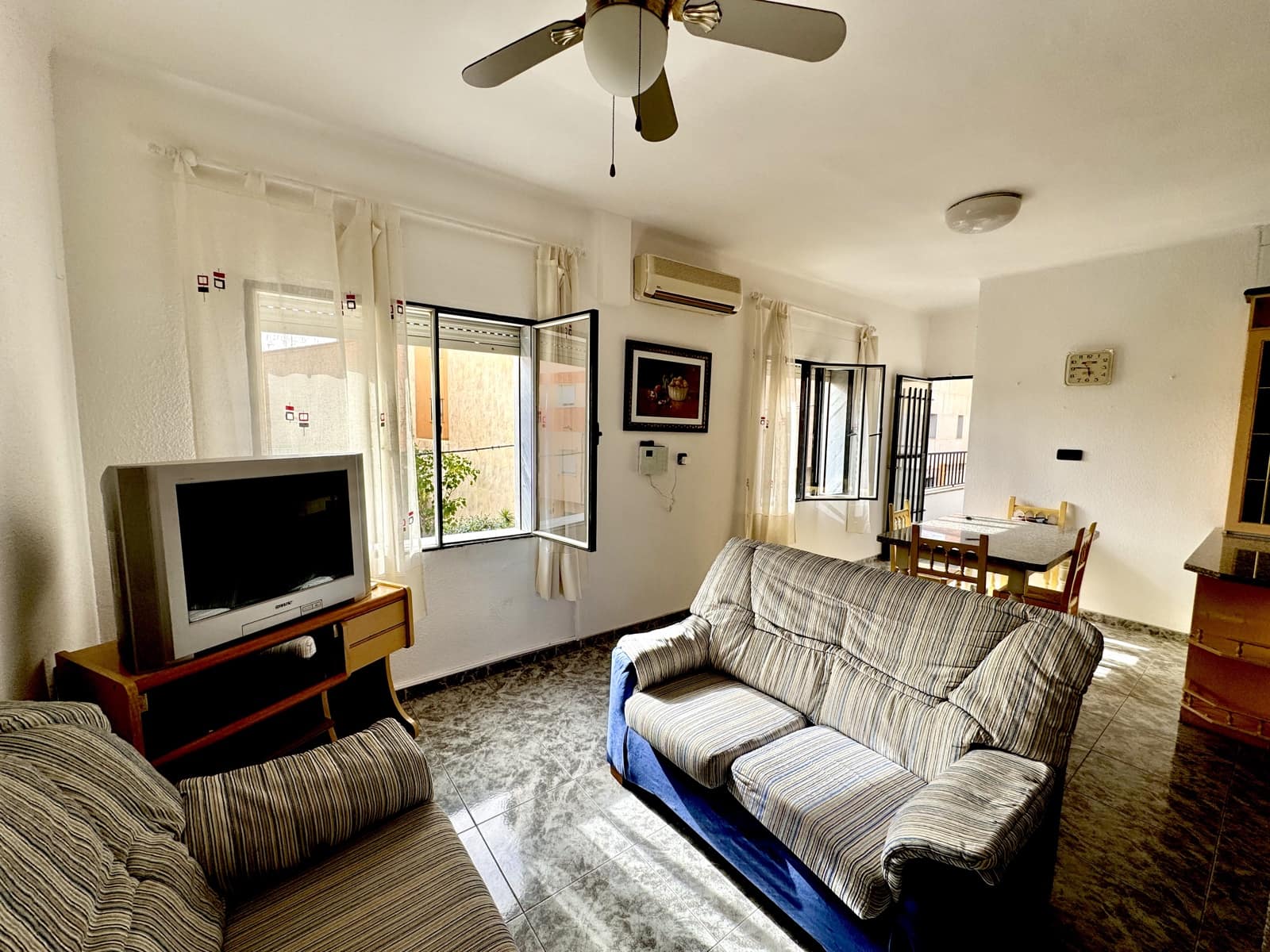 4 quarto Casa em Banda para venda em El Ejido com garagem - 193 900 € (Ref: 9191366)