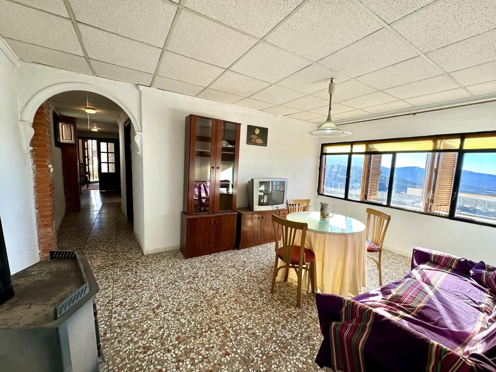 6 bedroom Flat for sale in Valor - € 92,500 (Ref: 9191412)