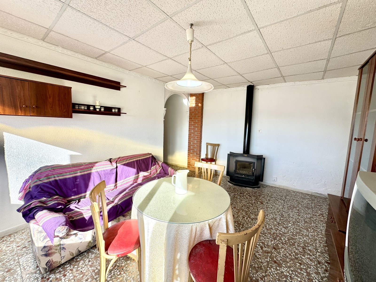 6 bedroom Flat for sale in Valor - € 92,500 (Ref: 9191412)