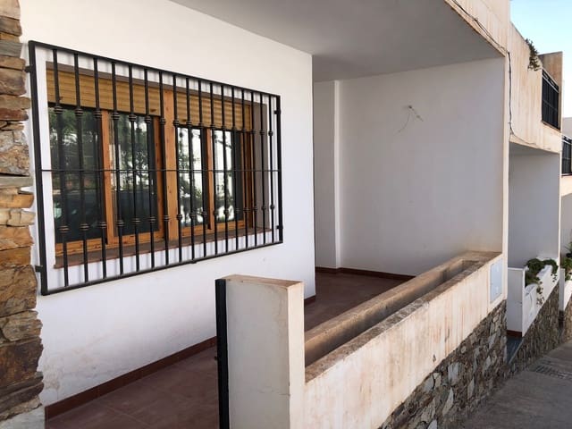 2 soveværelse Byhus til salg i Nevada - € 57.900 (Ref: 9195048)