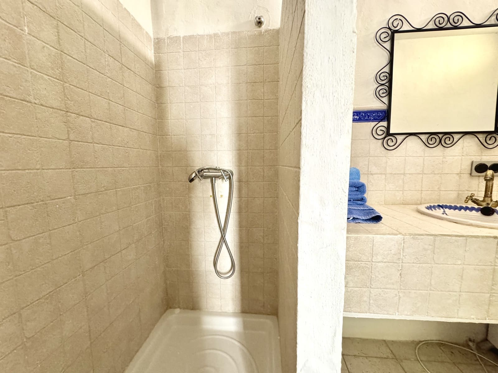 9 soveværelse Hotel til salg i Alpujarra de la Sierra med swimmingpool garage - € 450.000 (Ref: 9195103)