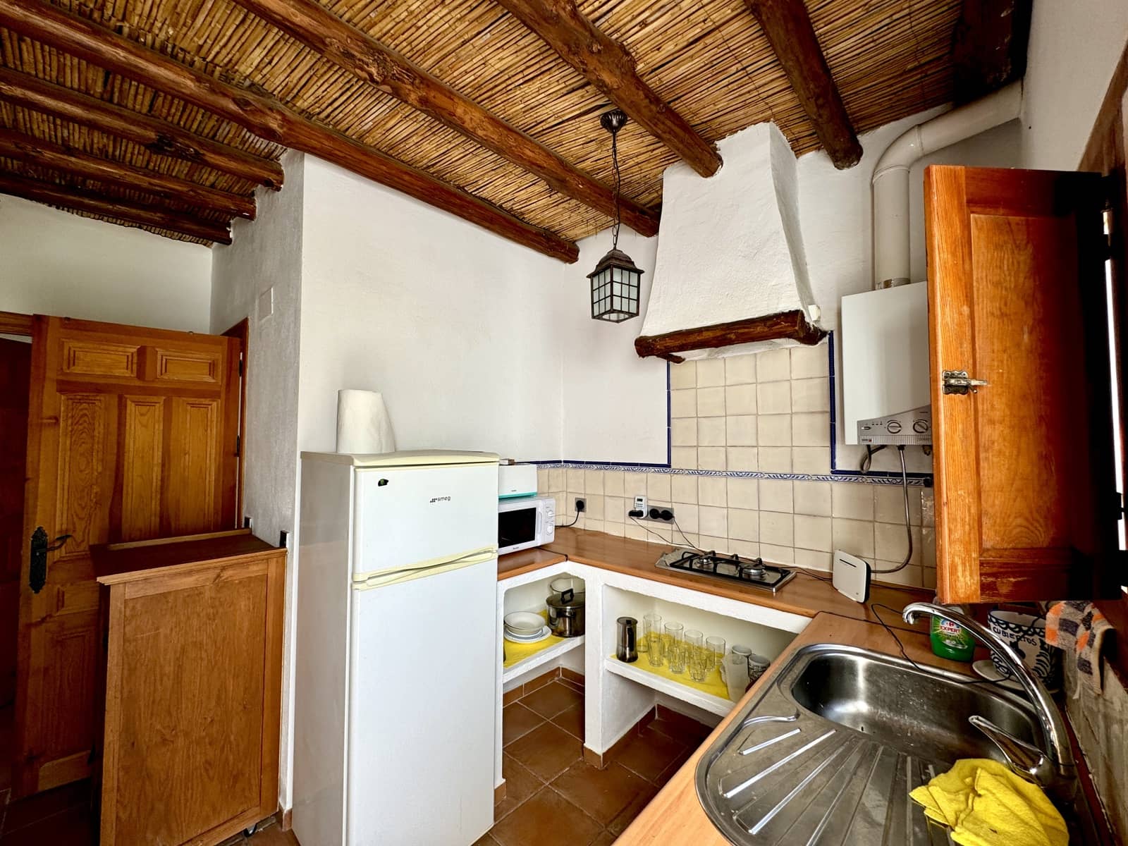 9 soveværelse Hotel til salg i Alpujarra de la Sierra med swimmingpool garage - € 450.000 (Ref: 9195103)