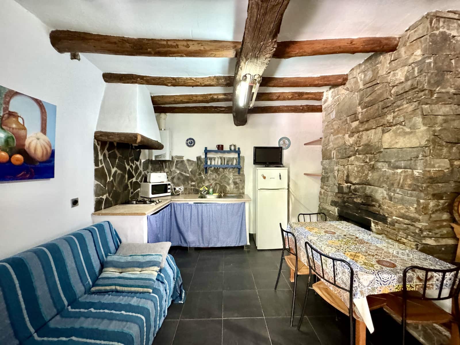 9 soveværelse Hotel til salg i Alpujarra de la Sierra med swimmingpool garage - € 450.000 (Ref: 9195103)