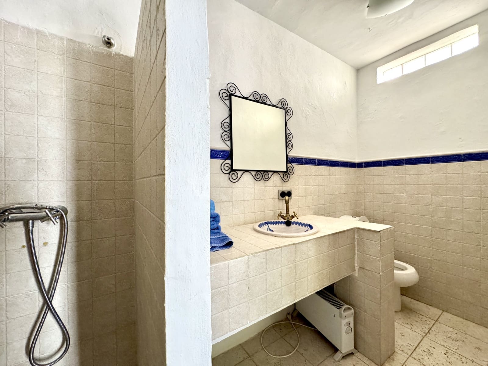 9 soveværelse Hotel til salg i Alpujarra de la Sierra med swimmingpool garage - € 450.000 (Ref: 9195103)