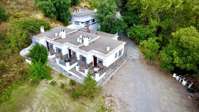 9 bedroom Hotel for sale in Alpujarra de la Sierra with pool garage - € 450,000 (Ref: 9195103)