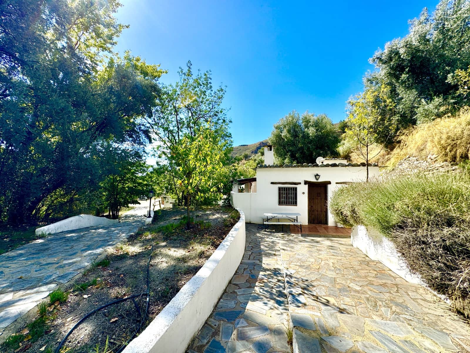 9 soveværelse Hotel til salg i Alpujarra de la Sierra med swimmingpool garage - € 450.000 (Ref: 9195103)