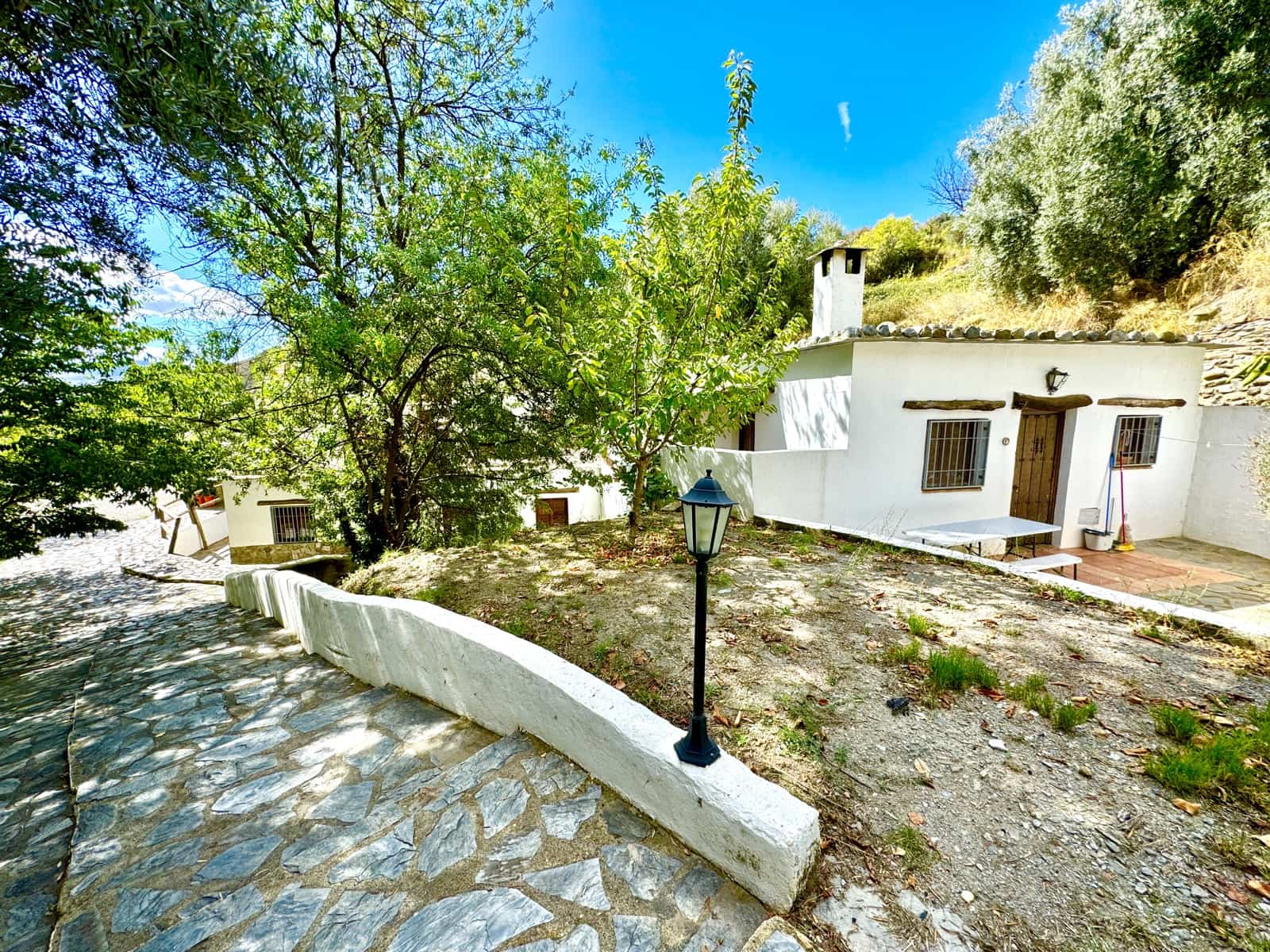 9 soveværelse Hotel til salg i Alpujarra de la Sierra med swimmingpool garage - € 450.000 (Ref: 9195103)