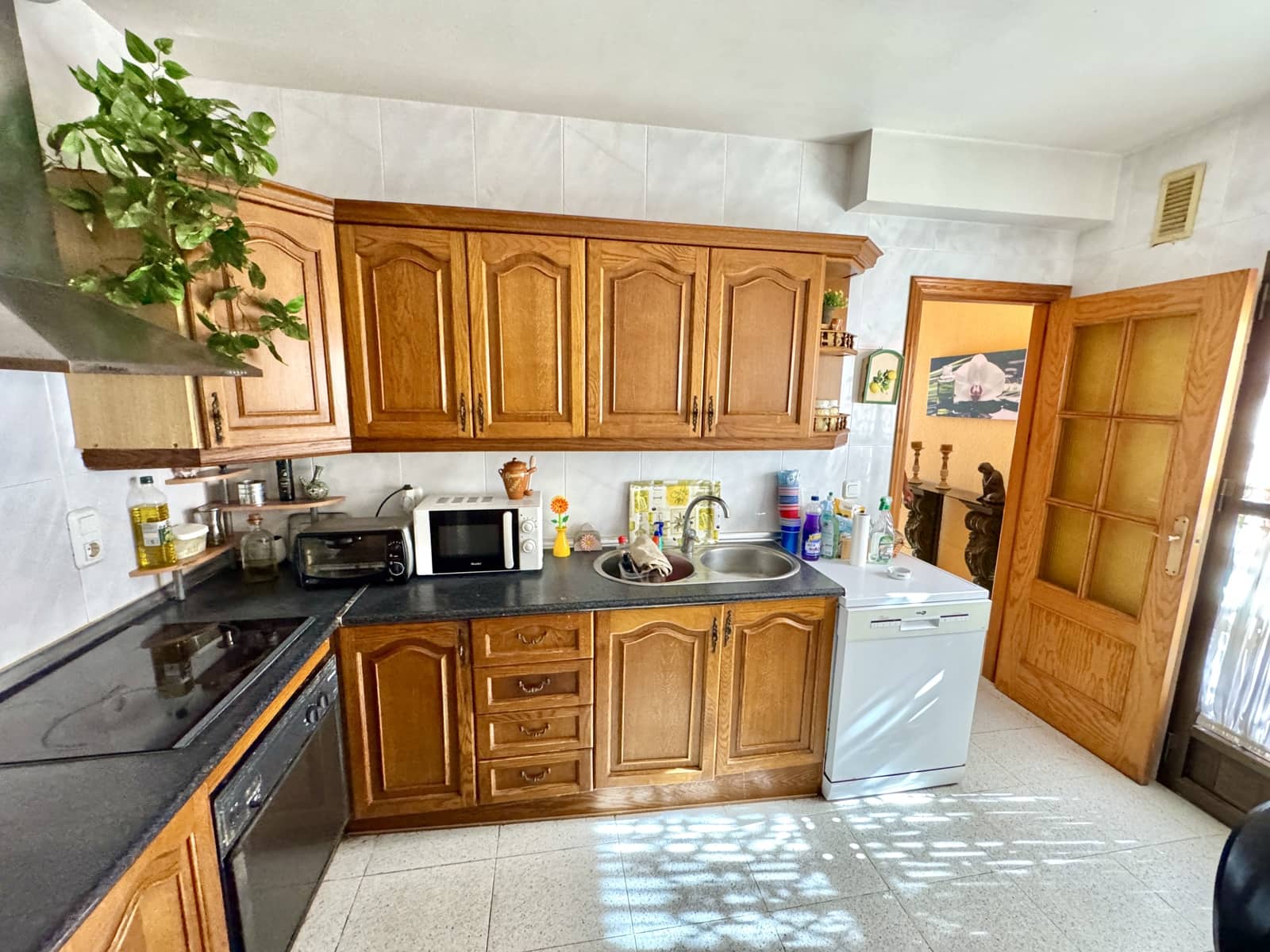 4 soveværelse Byhus til salg i Matagorda med garage - € 110.000 (Ref: 9204917)