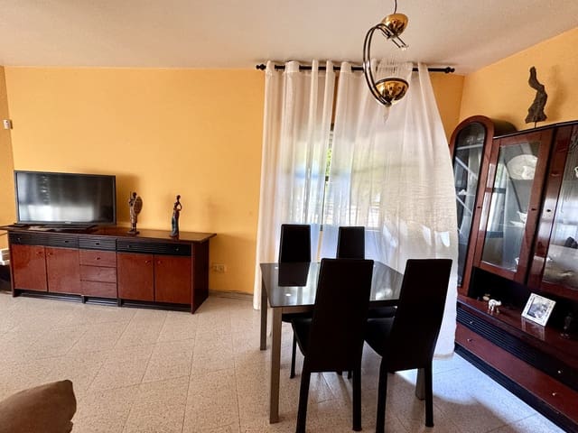 4 makuuhuone Omakotitalo myytävänä paikassa Matagorda, El Ejido mukana 
autotalli - 110 000 € (Ref: 9204917)