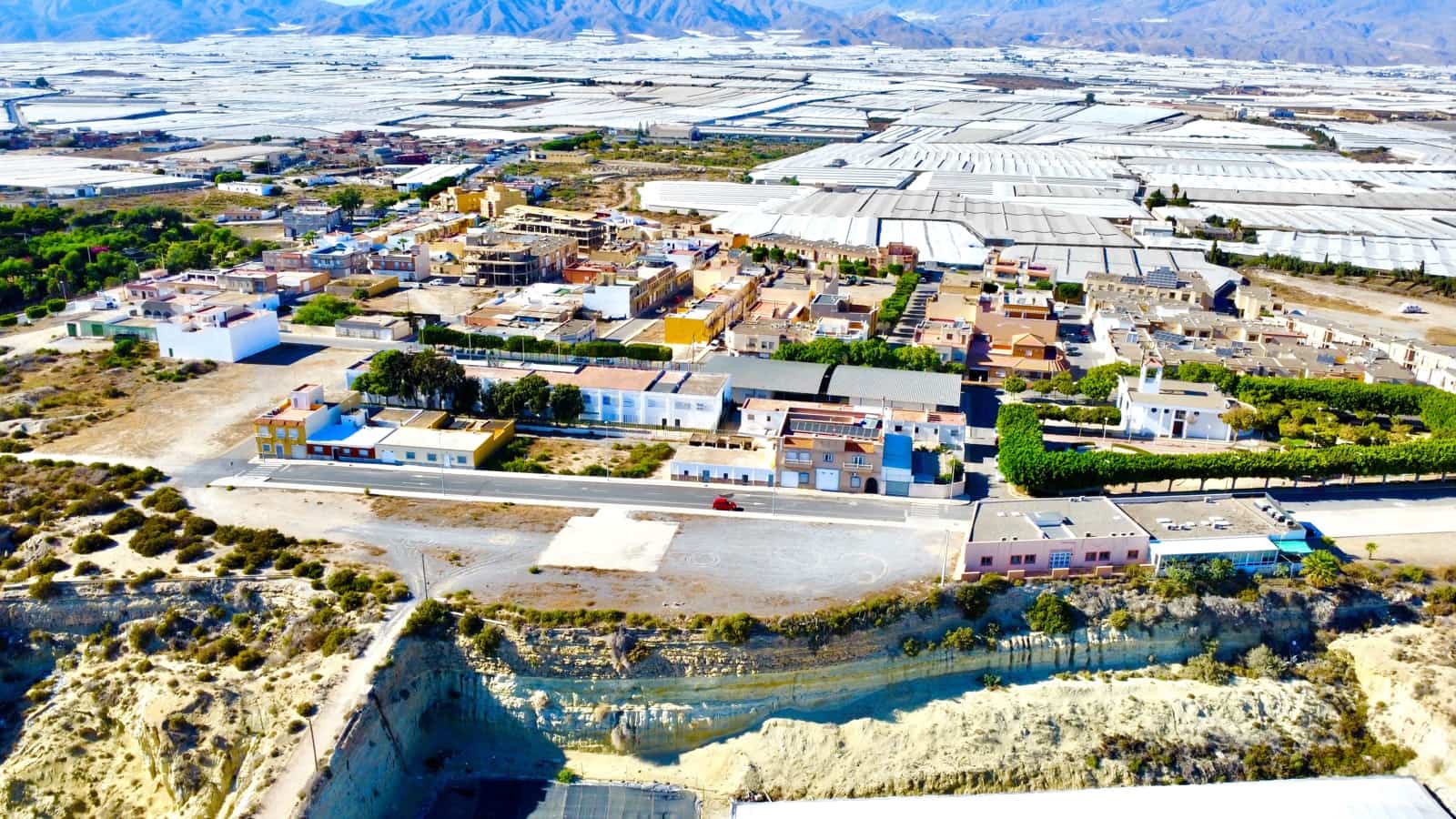 4 soveværelse Byhus til salg i Matagorda med garage - € 110.000 (Ref: 9204917)