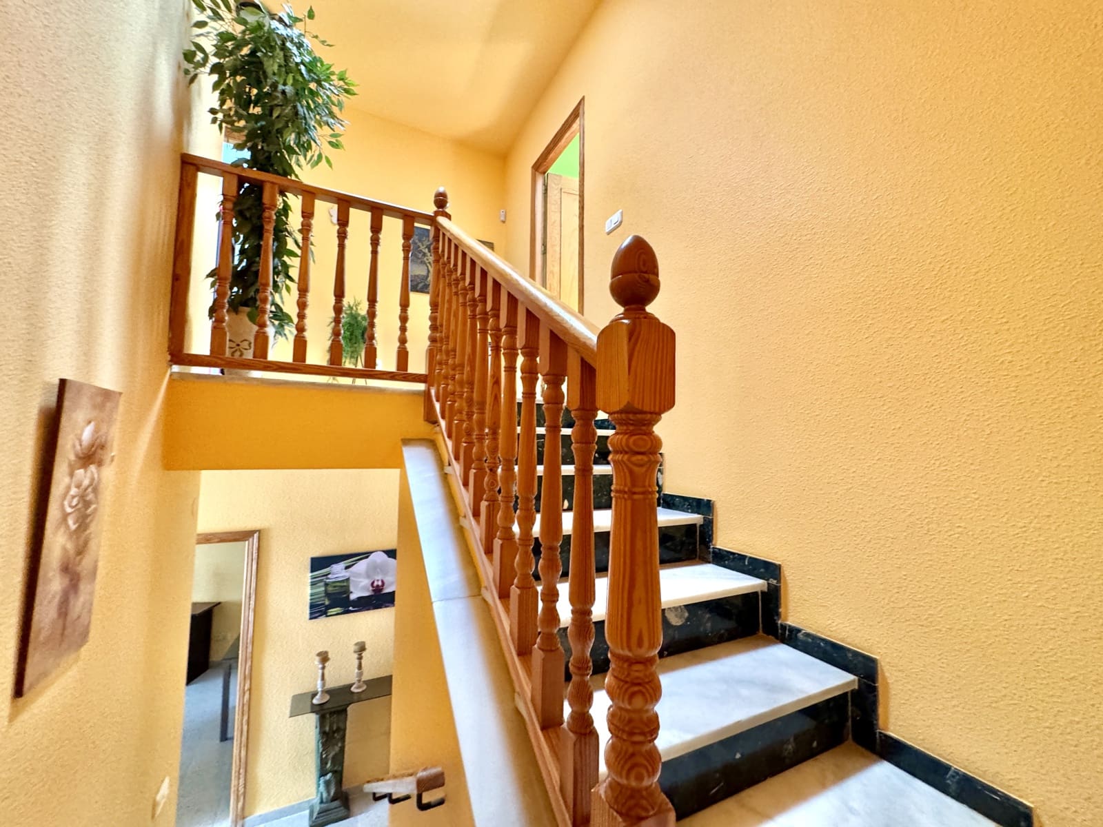 4 soveværelse Byhus til salg i Matagorda med garage - € 110.000 (Ref: 9204917)