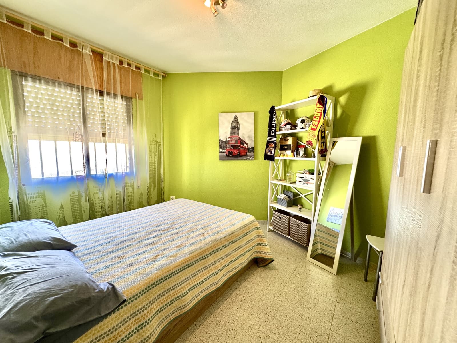 4 soveværelse Byhus til salg i Matagorda med garage - € 110.000 (Ref: 9204917)