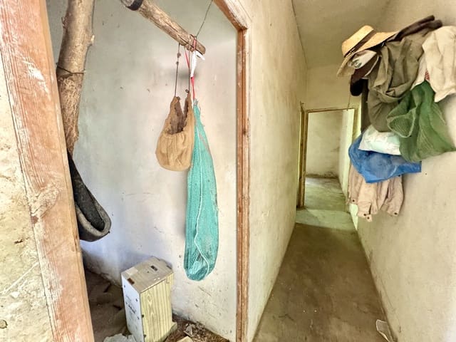 5 soveværelse Finca/Landehus til salg i Mecina Bombaron, Alpujarra de la Sierra - € 99.000 (Ref: 9219481)