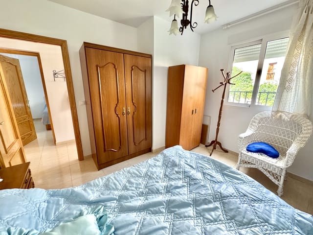 6 makuuhuone Huvila myytävänä paikassa Cádiar mukana 
autotalli - 195 000 € (Ref: 9231905)