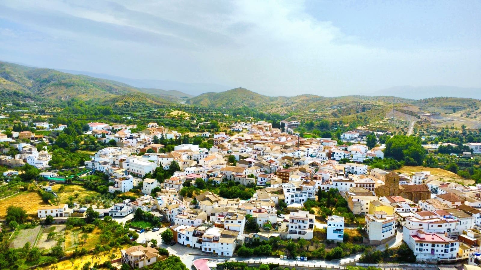 6 soverom Villa til salgs i Cadiar med garasje - € 195 000 (Ref: 9231905)