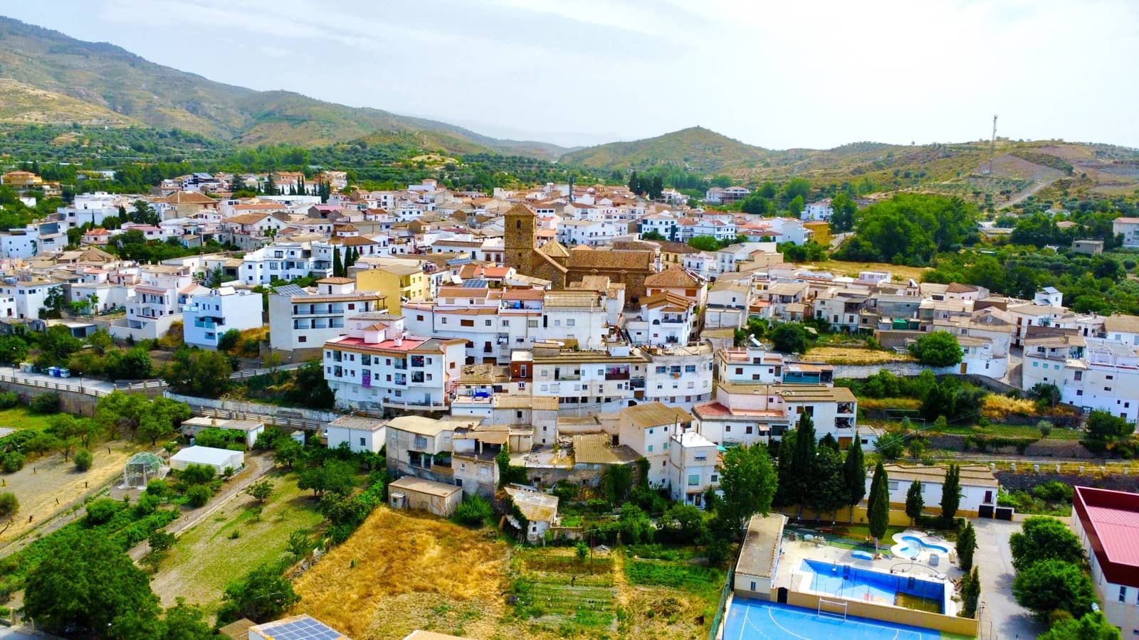 6 soverom Villa til salgs i Cadiar med garasje - € 195 000 (Ref: 9231905)