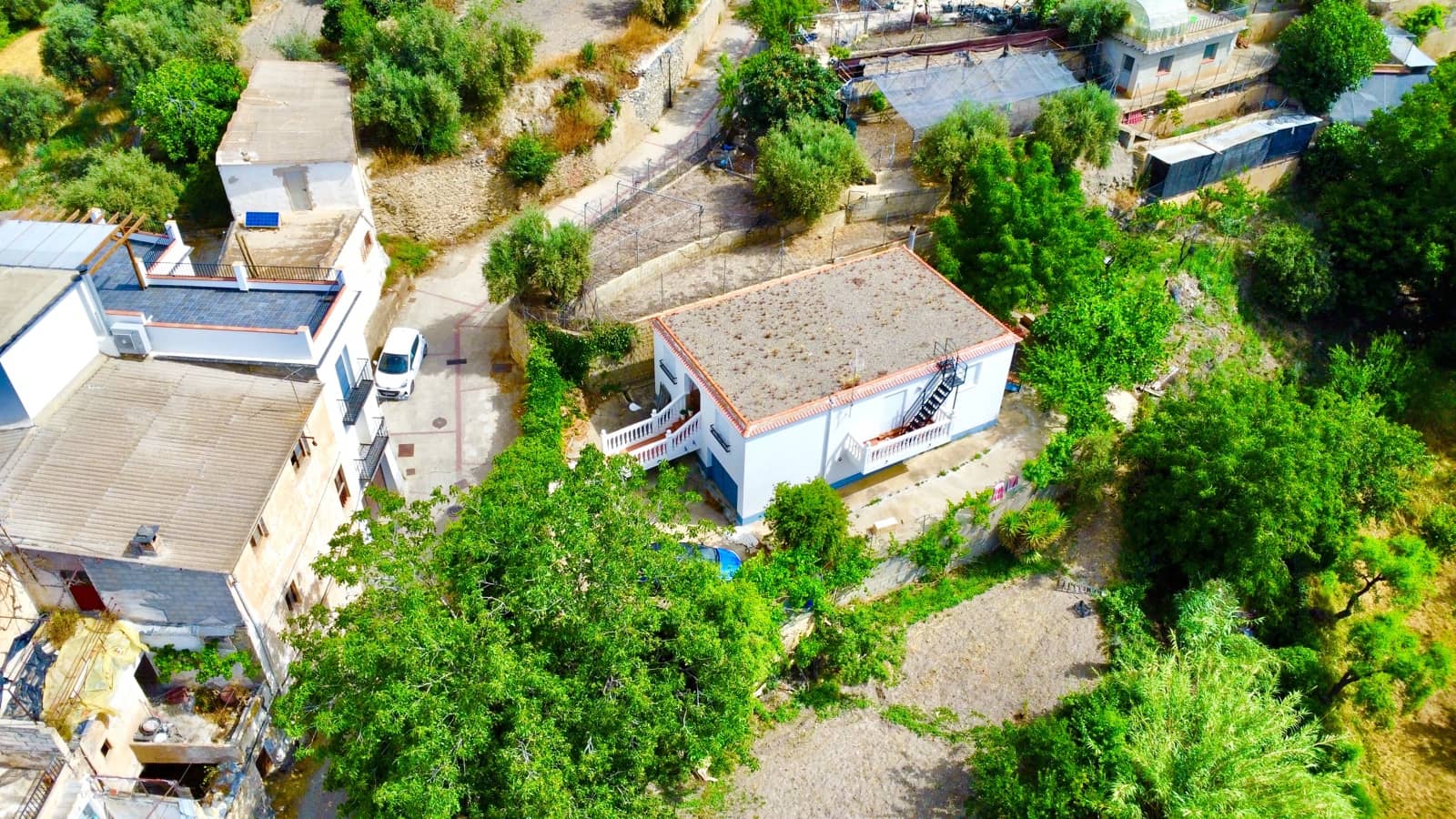 6 soverom Villa til salgs i Cadiar med garasje - € 195 000 (Ref: 9231905)