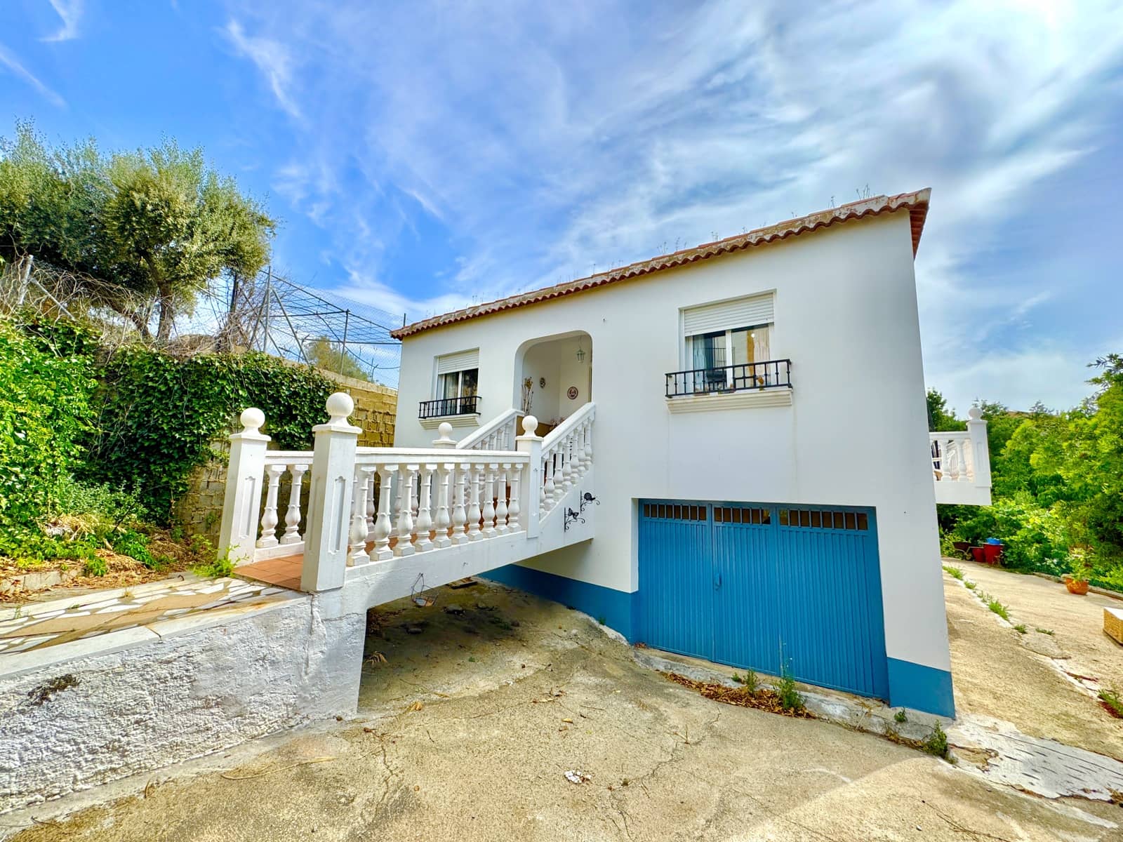 6 soverom Villa til salgs i Cadiar med garasje - € 195 000 (Ref: 9231905)