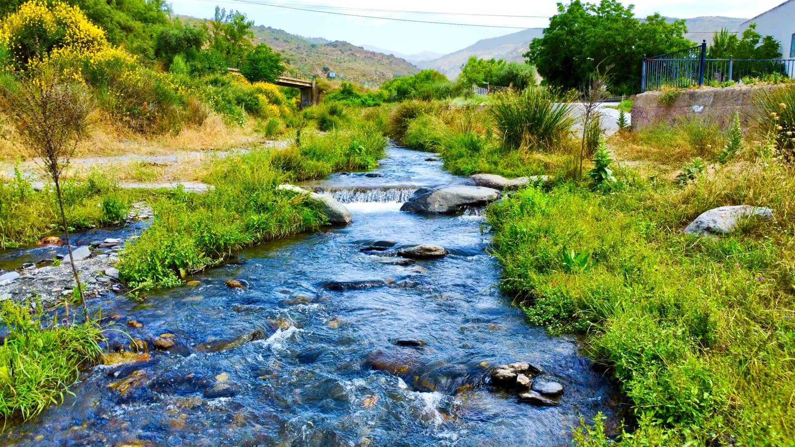 6 soverom Villa til salgs i Cadiar med garasje - € 195 000 (Ref: 9231905)