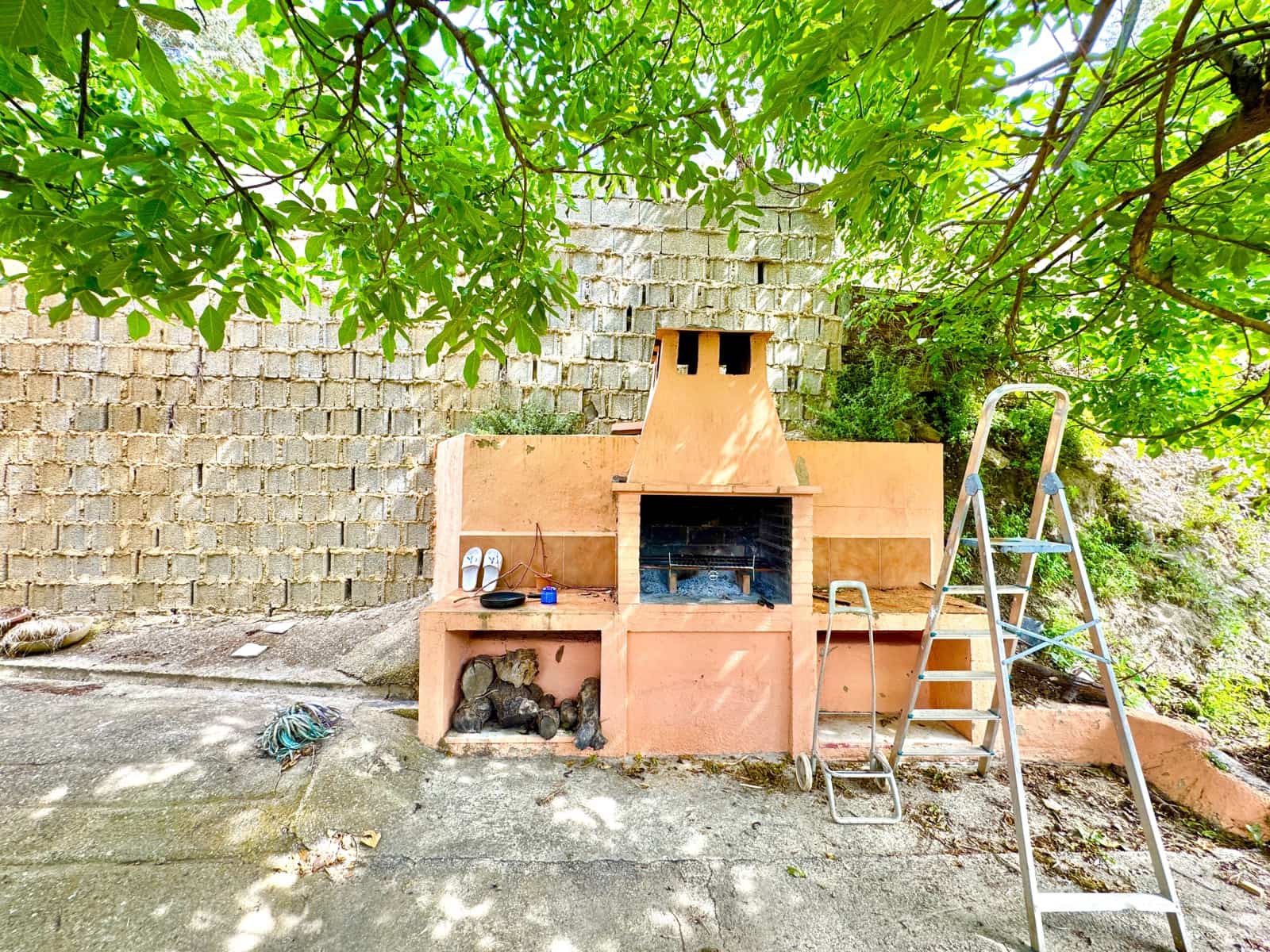 6 soverom Villa til salgs i Cadiar med garasje - € 195 000 (Ref: 9231905)