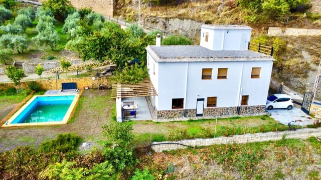 6 soverom Villa til salgs i Bérchules med svømmebasseng garasje - € 280 000 (Ref: 9356770)