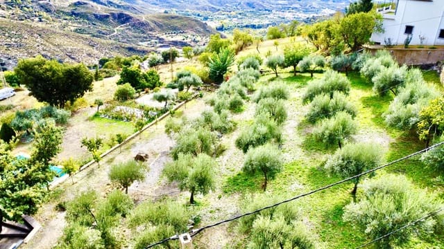 6 soverom Villa til salgs i Bérchules med svømmebasseng garasje - € 280 000 (Ref: 9356770)