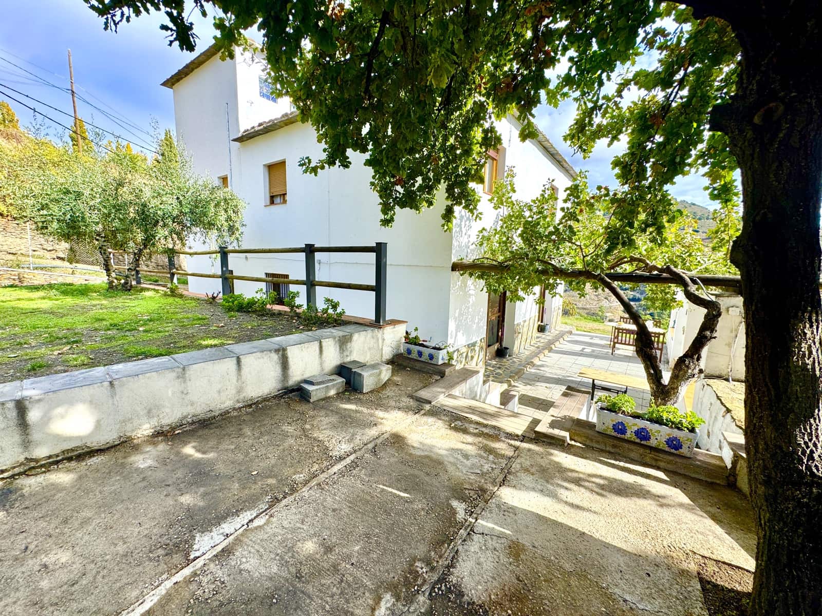 6 sypialnia Willa na sprzedaż w Berchules z basenem garażem - 280 000 € (Ref: 9356770)