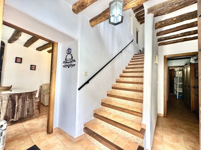 4 soveværelse Lejlighed til salg i Bérchules - € 154.900 (Ref: 9359513)