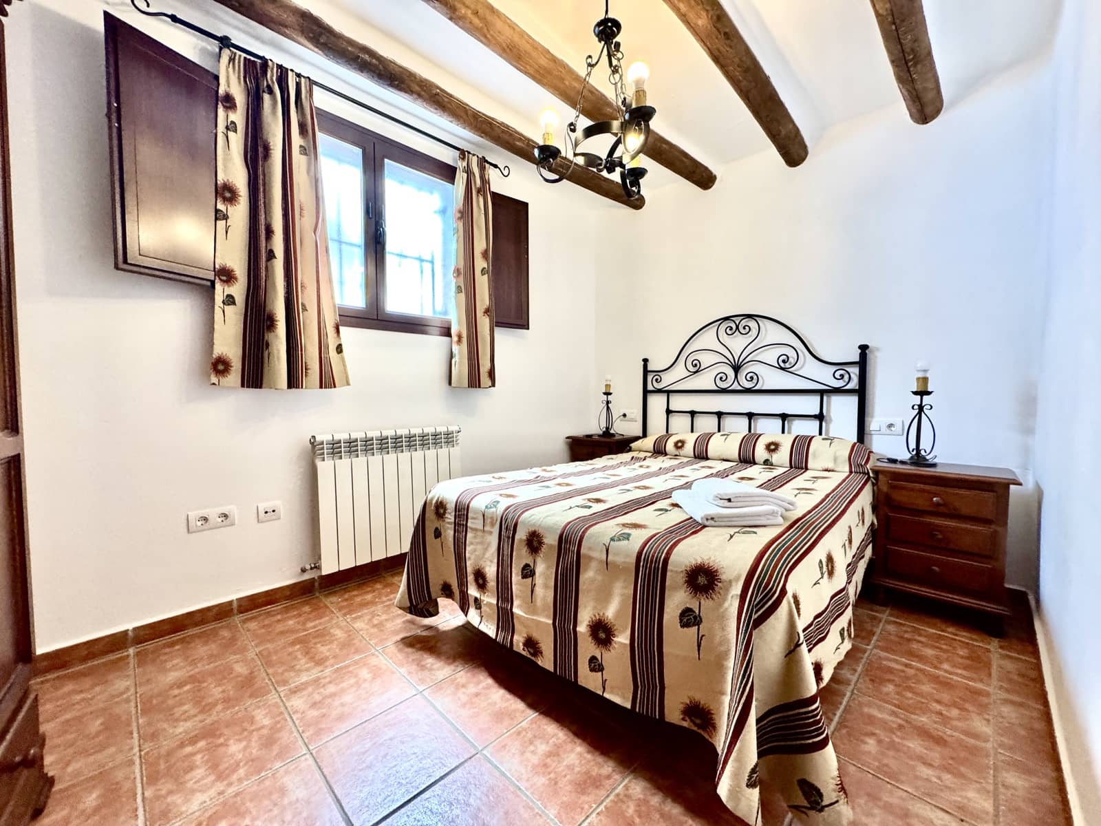 11 soverom Villa til salgs i Berchules - € 725 000 (Ref: 9362991)