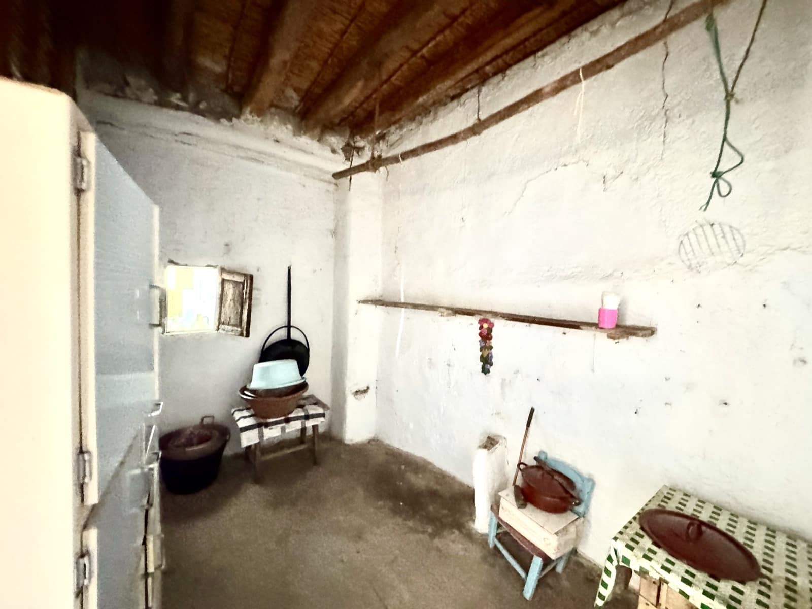 6 soveværelse Byhus til salg i Valor - € 75.000 (Ref: 9400997)